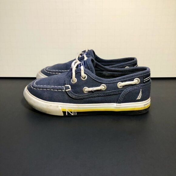 Boys NAUTICA Spinnaker Navy Blue Canvas Boat Shoes / Size 11 - Picture 4 of 9